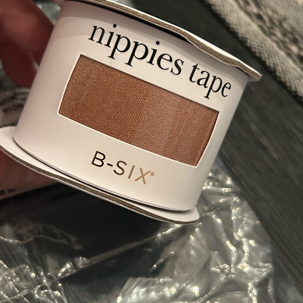 BSix Nippies Tape In Caramel New In Package